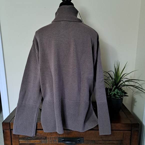 ❤️Gap Turtleneck Sweater Women's Small Brown Split Hem Chunky Knit Ribbed NWT - Picture 6 of 12